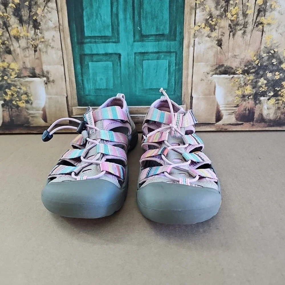 Keen Sandals Size 6 Waterproof Sport Shoes Men's Bungee Closure